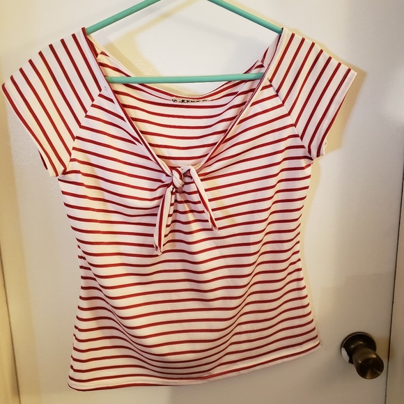 Tops - 🆕️FOR KELLY🚫SOLD🚫🆕️